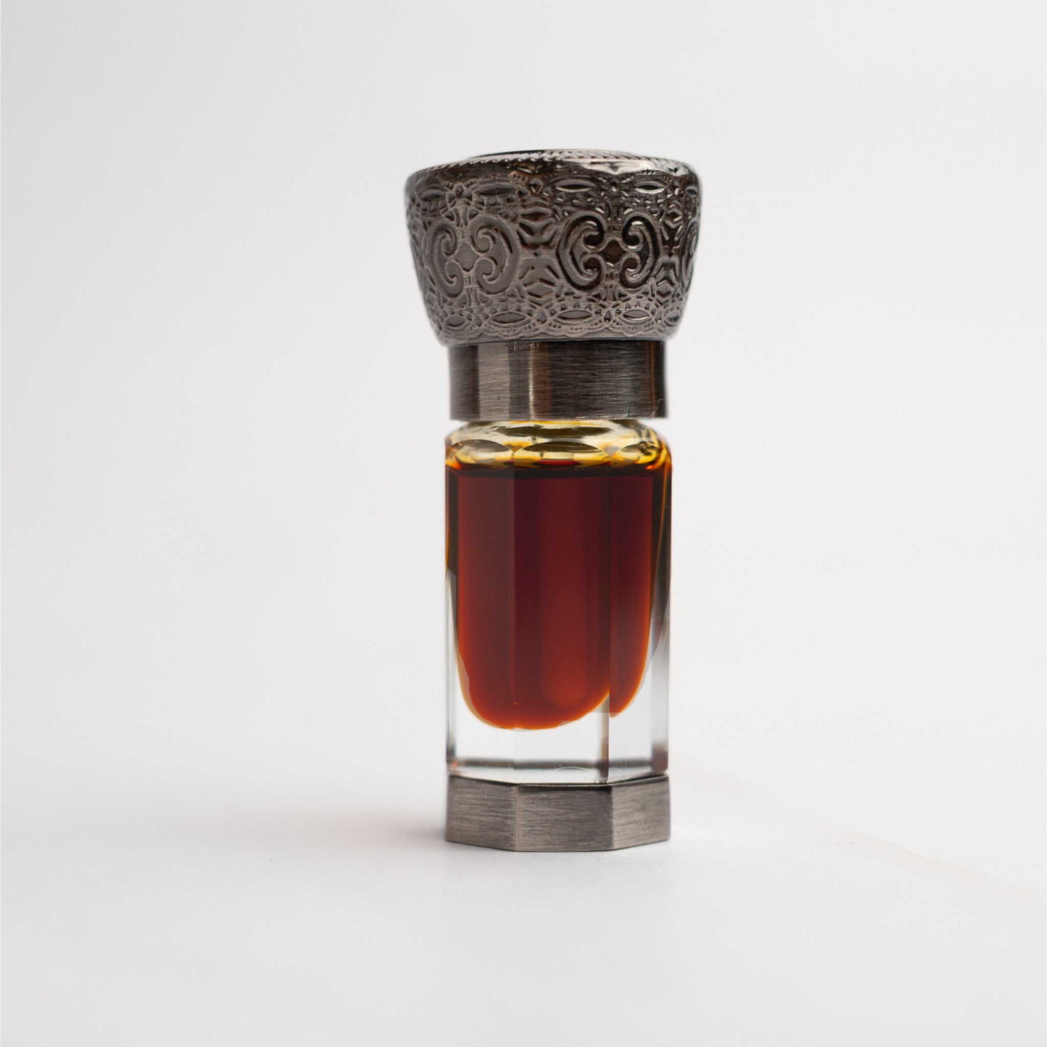 دهن العود كمبودي