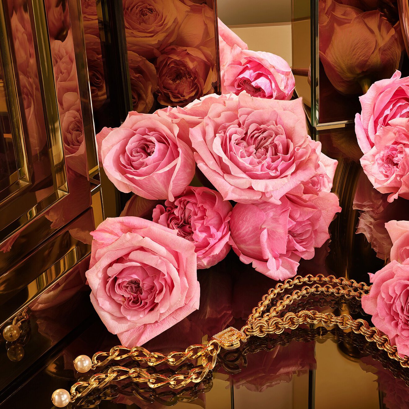 The One Gold Eau de Parfum Intense