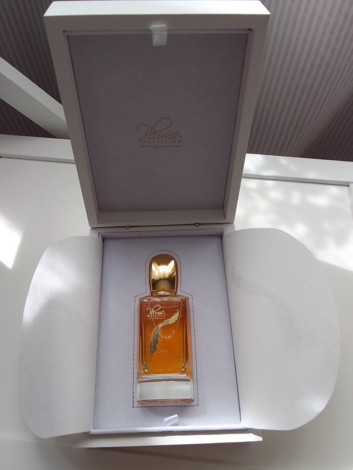 Art Nouveau 80ml EDP Nat. Spray - New Box